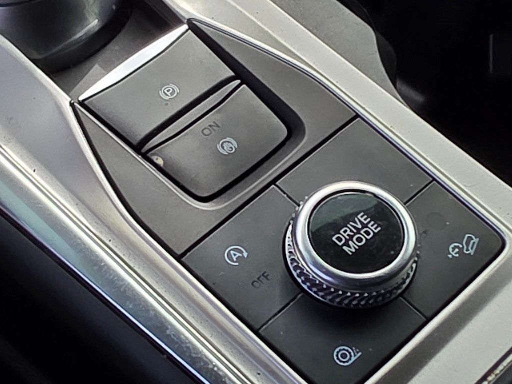 2020 Ford Explorer XLT 4WD - 22961683 - 31