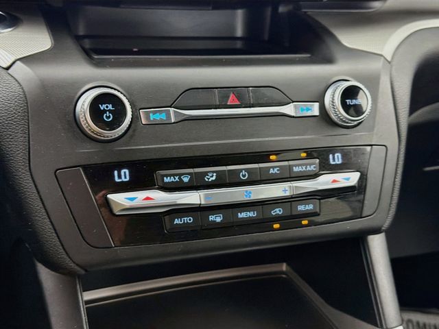 2020 Ford Explorer XLT 4WD - 23053845 - 14