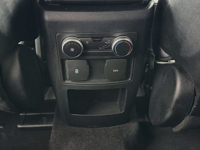 2020 Ford Explorer XLT 4WD - 23053845 - 22