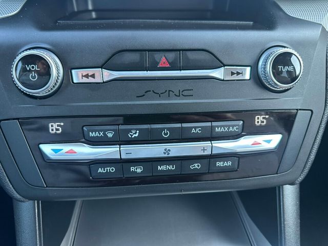 2020 Ford Explorer XLT AWD Leather - 22938563 - 14