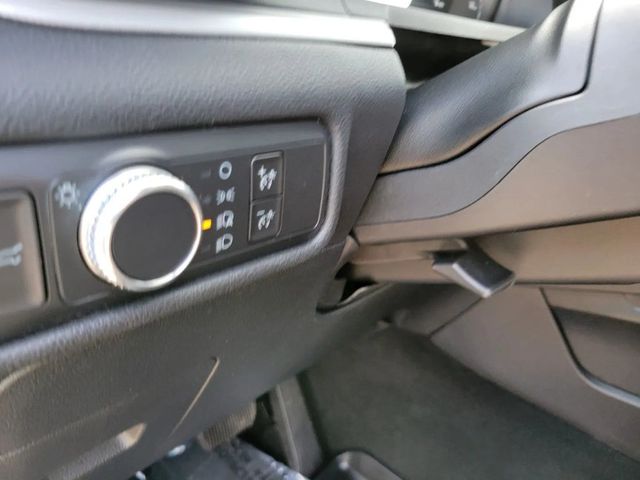 2020 Ford Explorer XLT Sport Utility 4D - 22884295 - 25