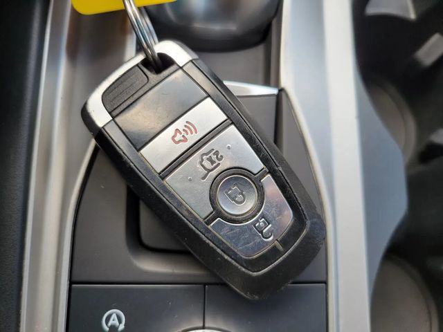 2020 Ford Explorer XLT Sport Utility 4D - 22884295 - 40