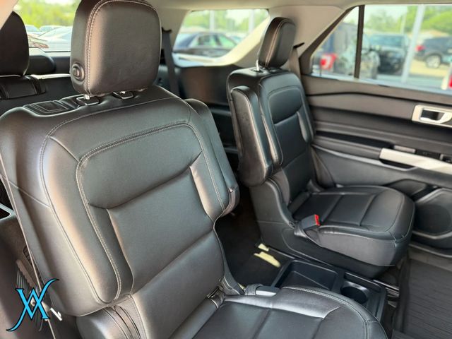 2020 Ford Explorer XLT Sport Utility 4D - 23058964 - 18