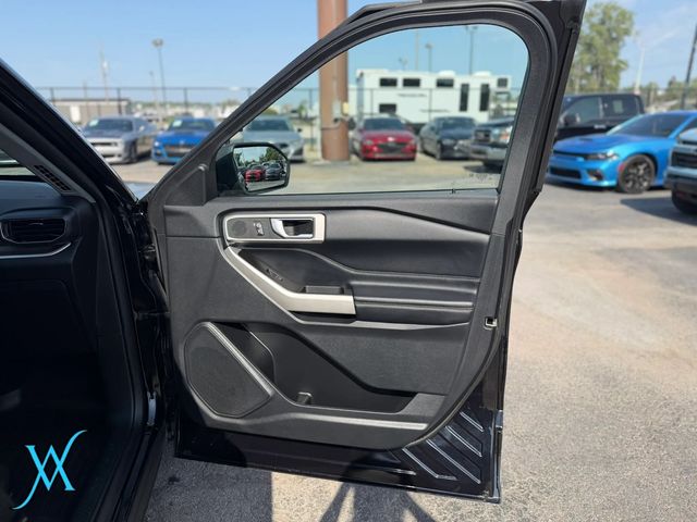 2020 Ford Explorer XLT Sport Utility 4D - 23058964 - 19