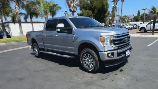 2020 Ford F250 Super Duty Crew Cab LARIAT 4X4 DIESEL NAV BACK UP CAM 1OWNER CLEAN - 22578966 - 1