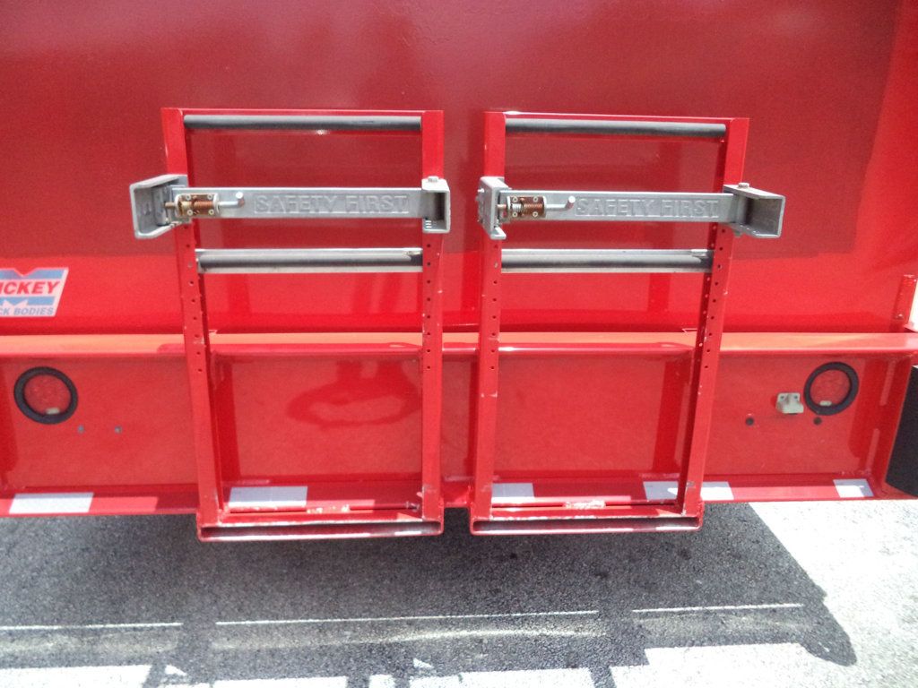 2020 Ford F550 Gas w/ Mickey Aluminum Truck Bodies Side Loaders Beverage - 23033770 - 17