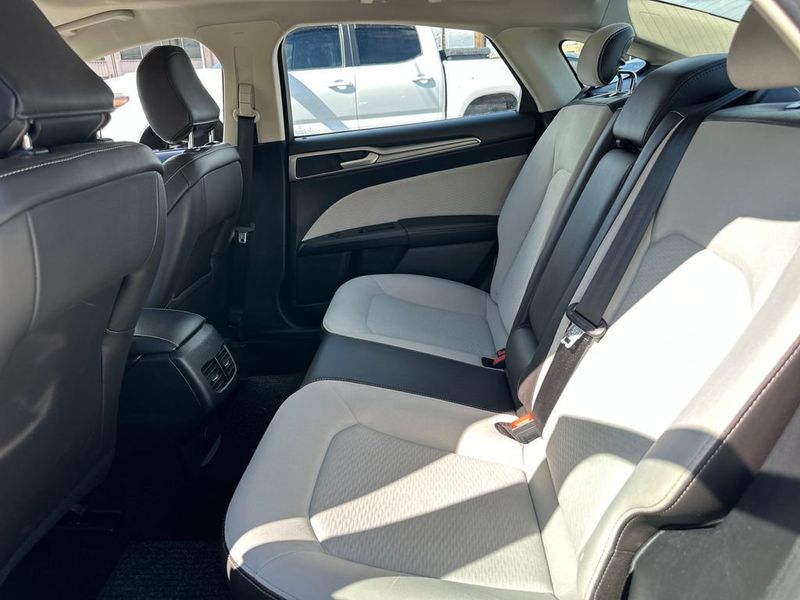 2020 Ford Fusion SE FWD - 22970144 - 14