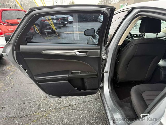 2020 Ford Fusion SE FWD - 22980756 - 9