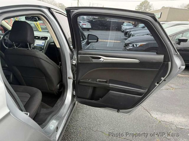 2020 Ford Fusion SE FWD - 22980756 - 11