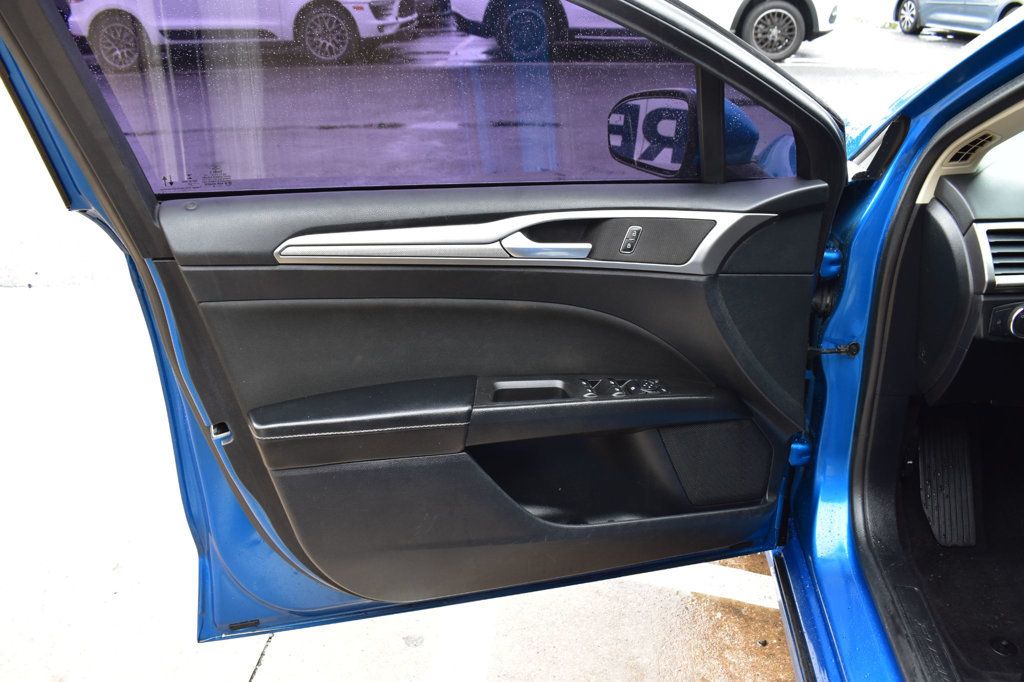 2020 Ford Fusion SE FWD - 23091055 - 44