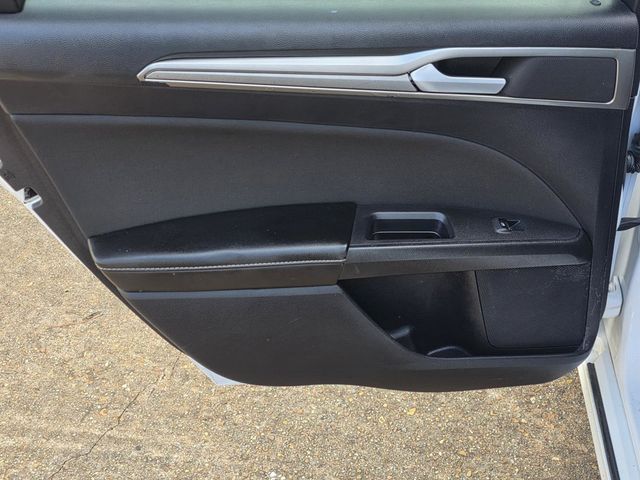 2020 Ford Fusion SE FWD - 23055504 - 33