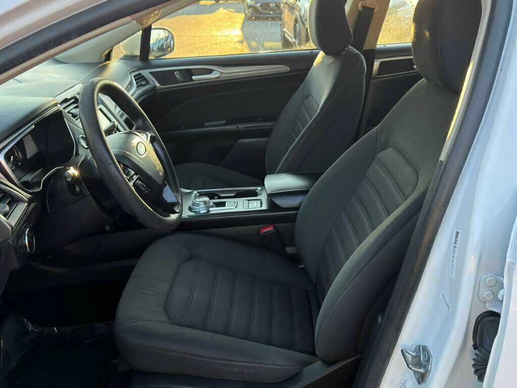 2020 Ford Fusion SE FWD - 22965360 - 11