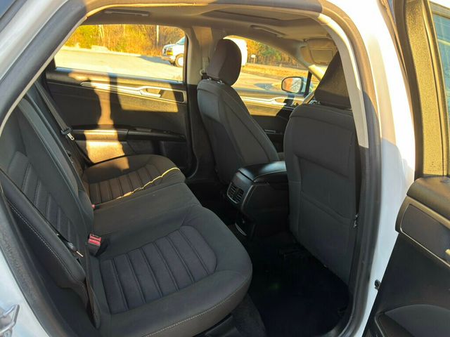 2020 Ford Fusion SE FWD - 22965360 - 14