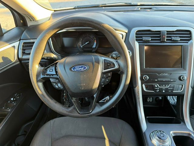 2020 Ford Fusion SE FWD - 22965360 - 17