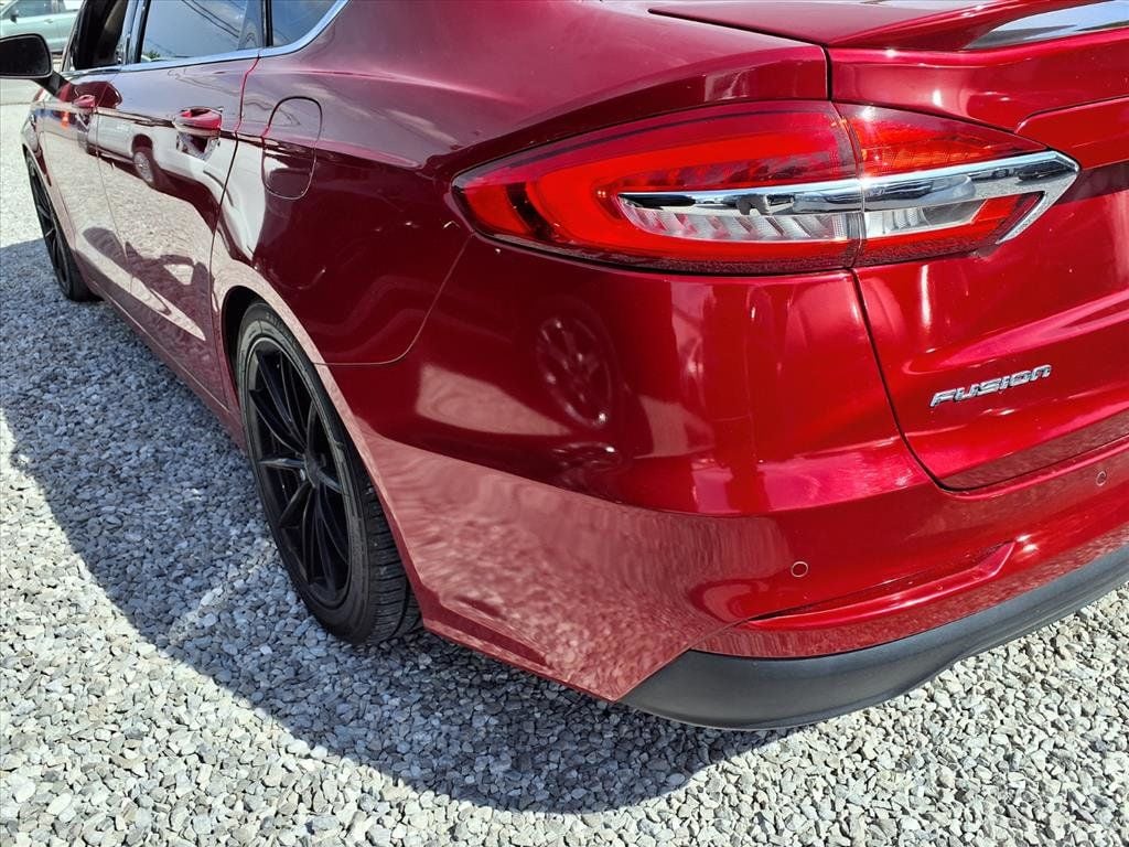 2020 Ford Fusion SE FWD - 22930424 - 17