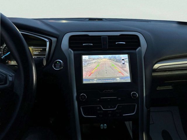 2020 Ford Fusion SE FWD - 22958712 - 18