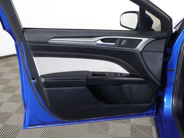 2020 Ford Fusion SE FWD - 23002420 - 22