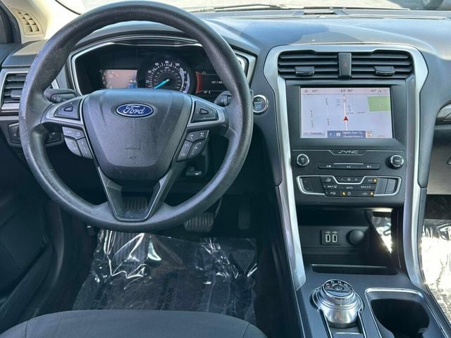 2020 Ford Fusion SE FWD - 23067561 - 21