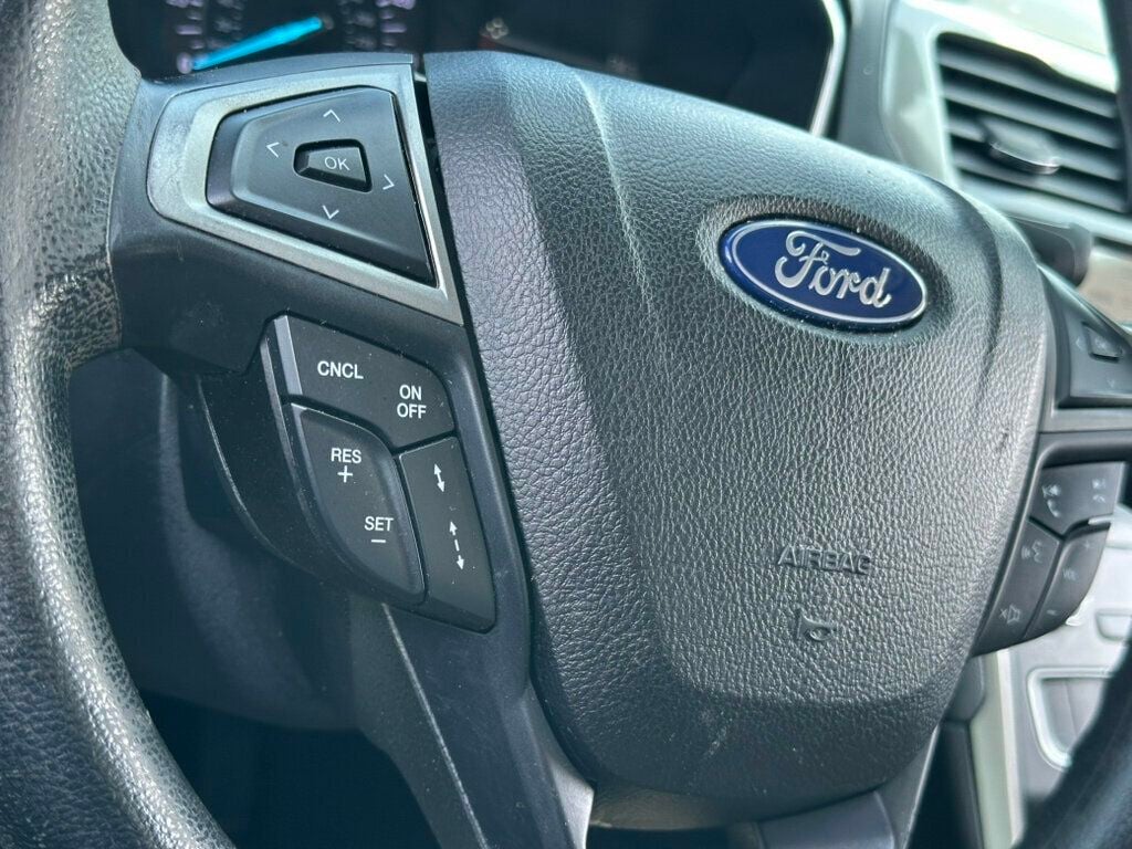 2020 Ford Fusion SE FWD - 23067561 - 26