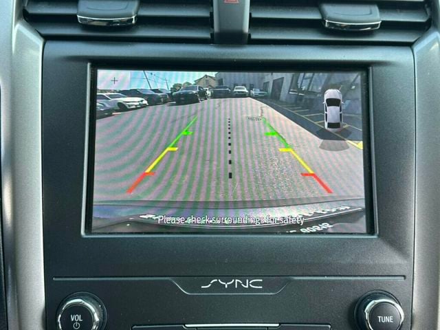 2020 Ford Fusion SE FWD - 23067561 - 3