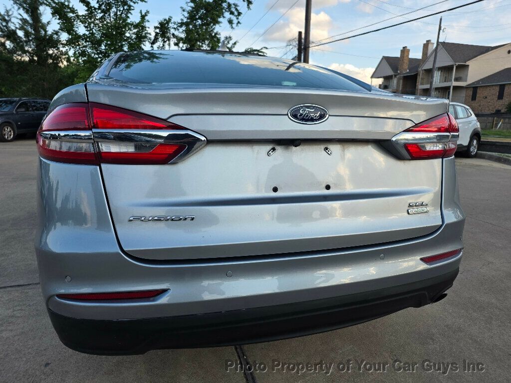 2020 Ford Fusion SEL - 23031230 - 16
