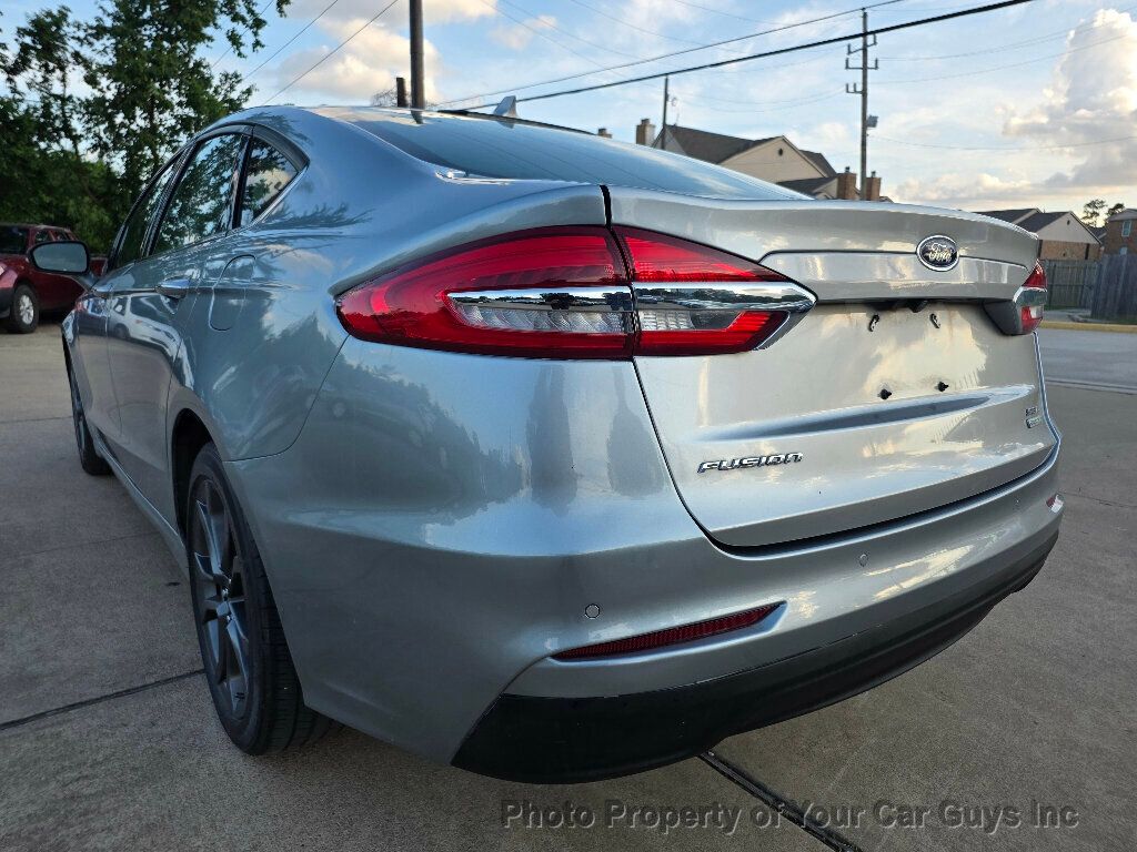 2020 Ford Fusion SEL - 23031230 - 17