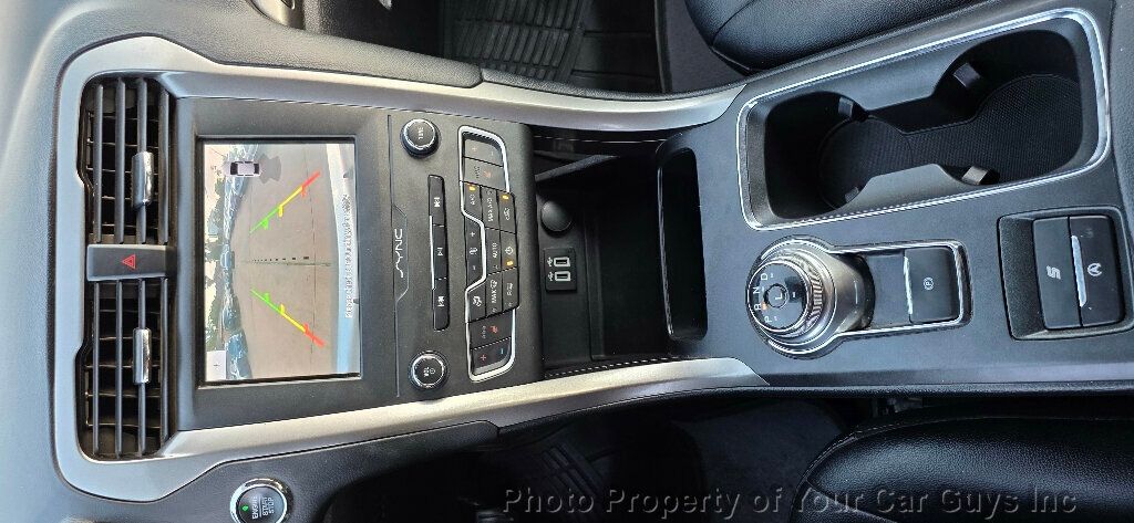 2020 Ford Fusion SEL - 23031230 - 25