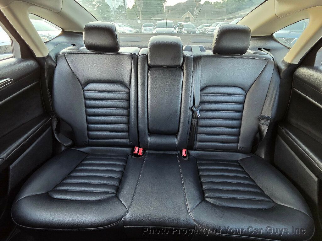 2020 Ford Fusion SEL - 23031230 - 27