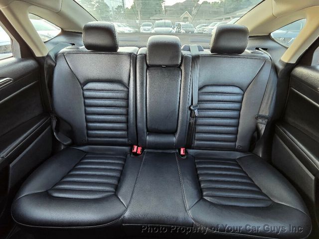 2020 Ford Fusion SEL - 23031230 - 27