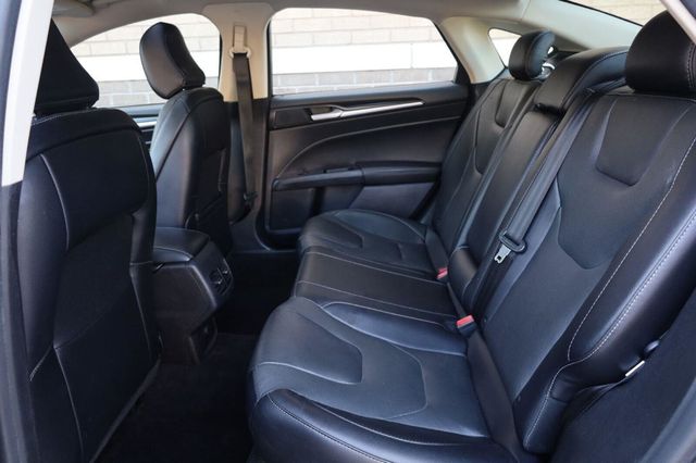2020 Ford Fusion Titanium - 23062703 - 17