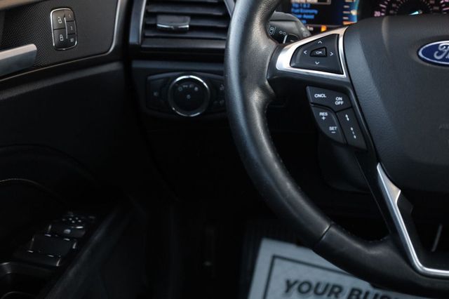 2020 Ford Fusion Titanium - 23062703 - 27
