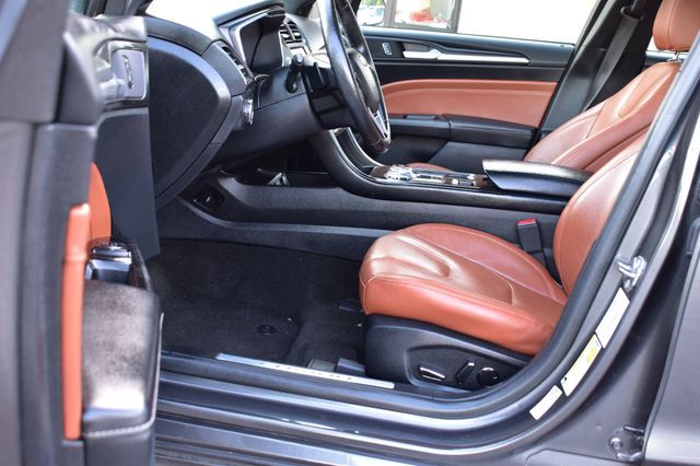 2020 Ford Fusion Titanium AWD - 22865998 - 15