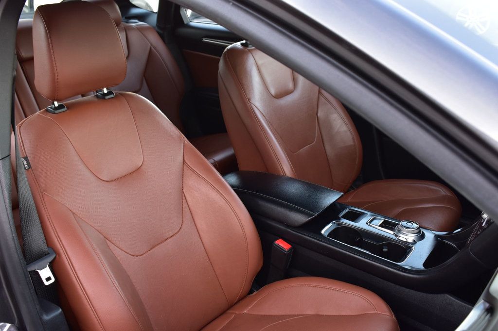 2020 Ford Fusion Titanium AWD - 22865998 - 17