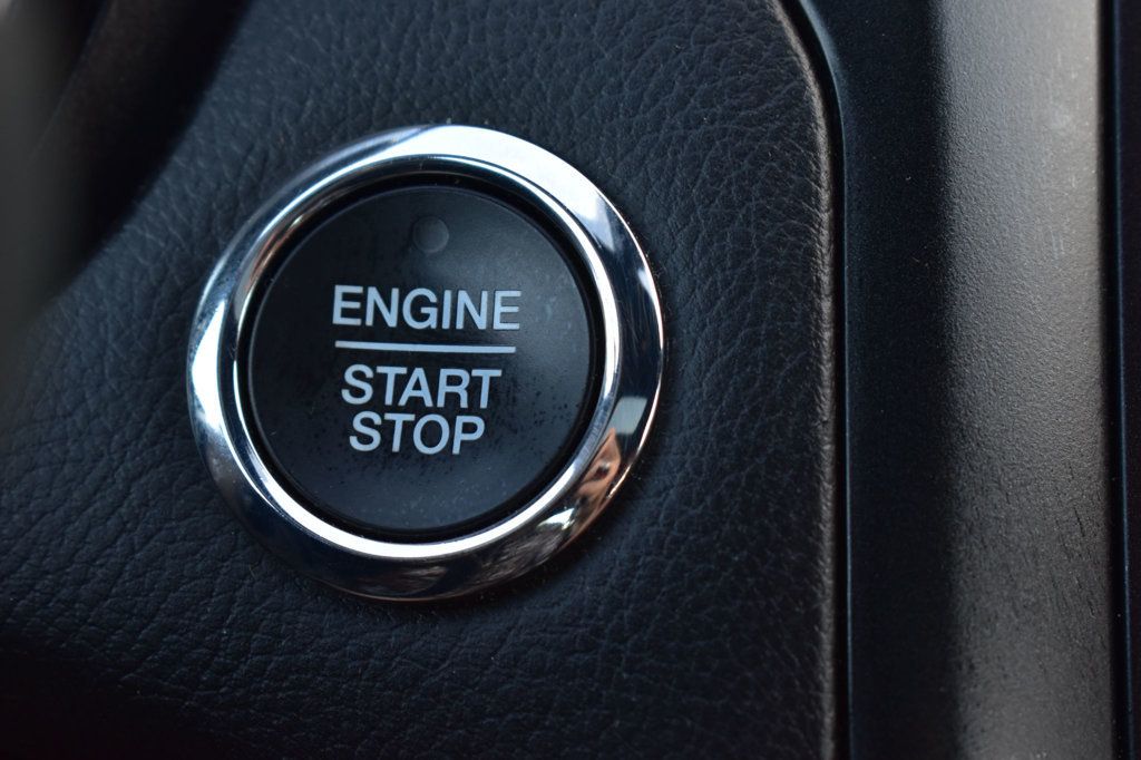 2020 Ford Fusion Titanium AWD - 22865998 - 27