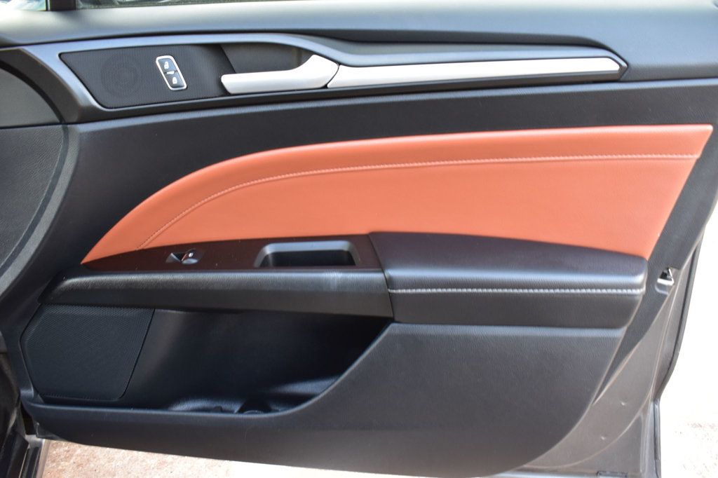 2020 Ford Fusion Titanium AWD - 22865998 - 47