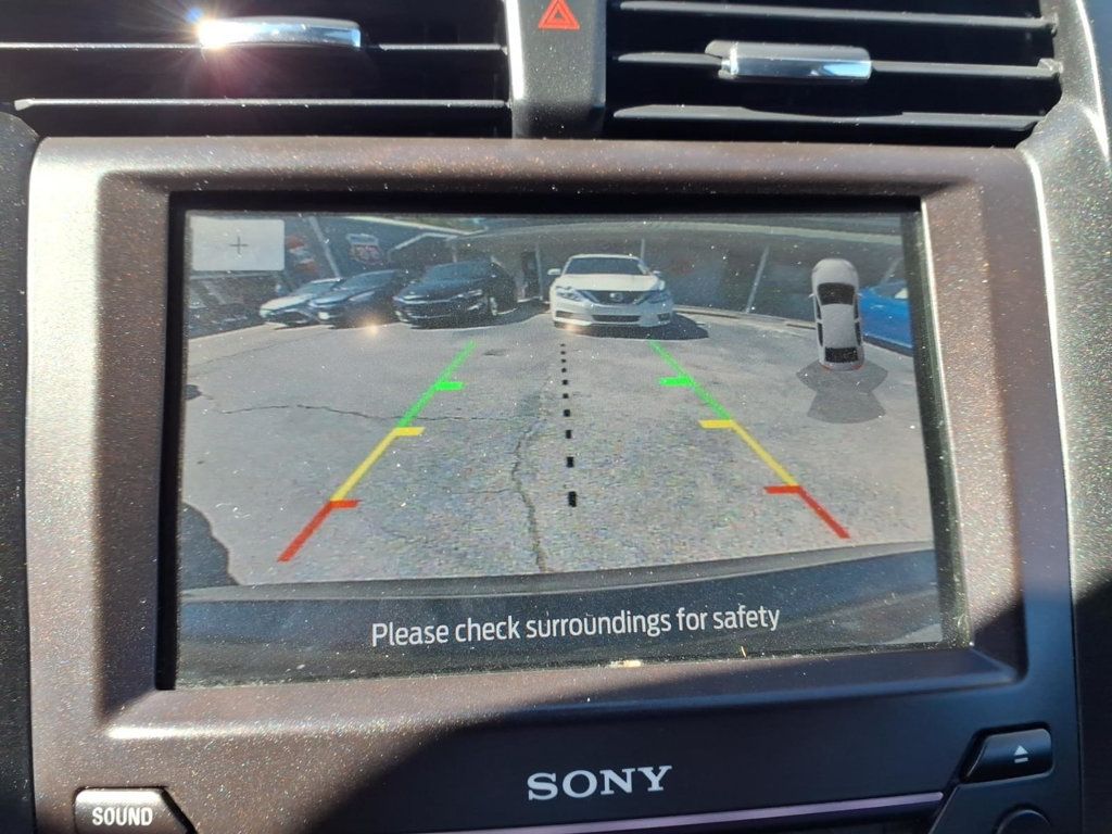 Ford Fusion photo 10