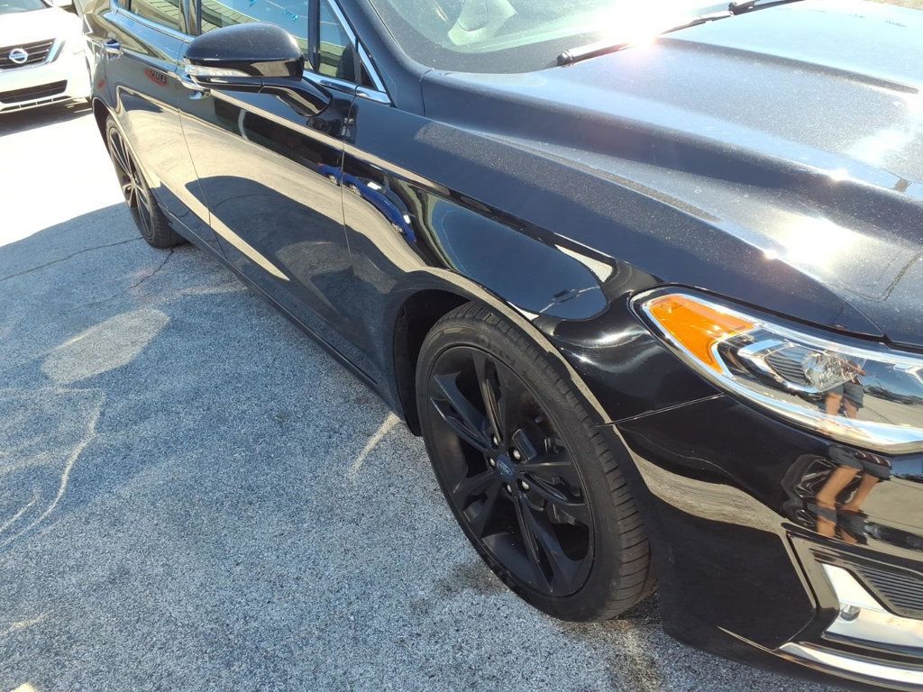 Ford Fusion photo 16