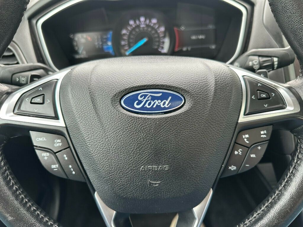 2020 Ford Fusion Titanium AWD - 23019087 - 17