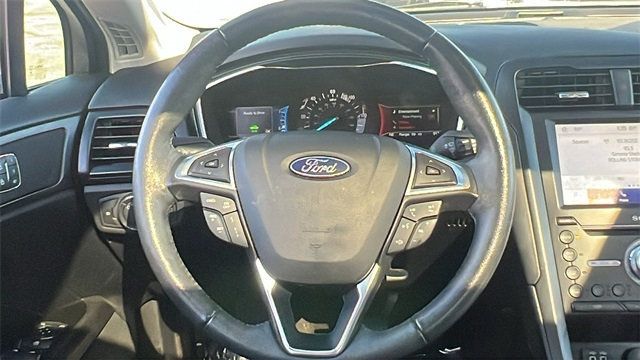 2020 Ford Fusion Energi Titanium - 22923476 - 23