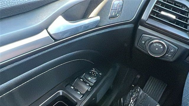 2020 Ford Fusion Energi Titanium - 22923476 - 34