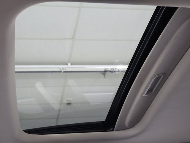 2020 Ford Fusion Energi Titanium - 22958930 - 19