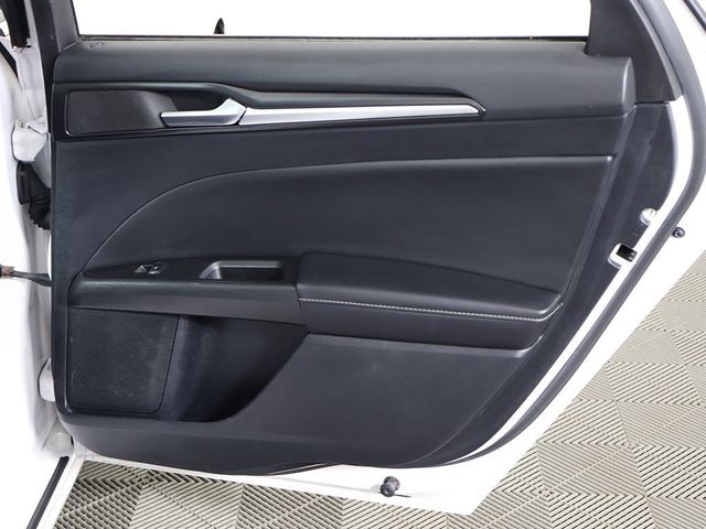 2020 Ford Fusion Energi Titanium - 22958930 - 25