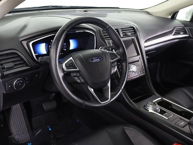 2020 Ford Fusion Energi Titanium - 22958930 - 26