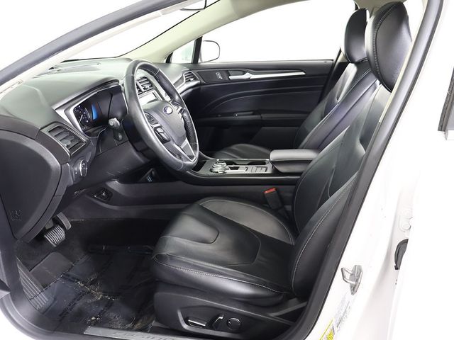 2020 Ford Fusion Energi Titanium - 22958930 - 28