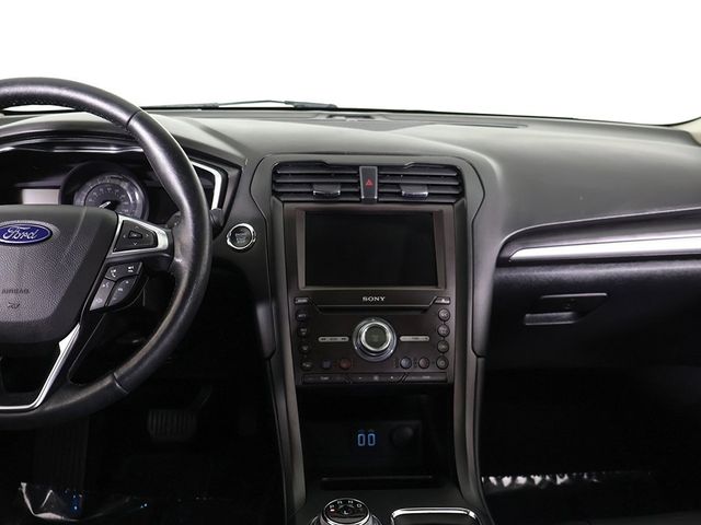 2020 Ford Fusion Energi Titanium - 22958930 - 36