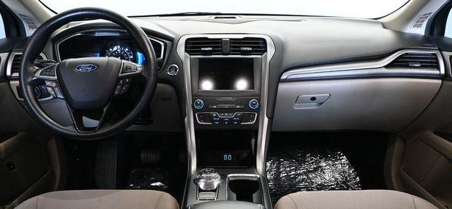 2020 Ford Fusion Hybrid SE FWD - 23060461 - 10