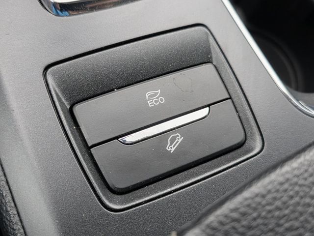 2020 Ford Fusion Hybrid SE FWD - 23015296 - 26