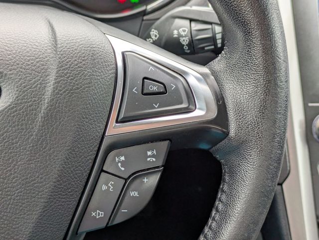 2020 Ford Fusion Hybrid SEL FWD - 22953906 - 26