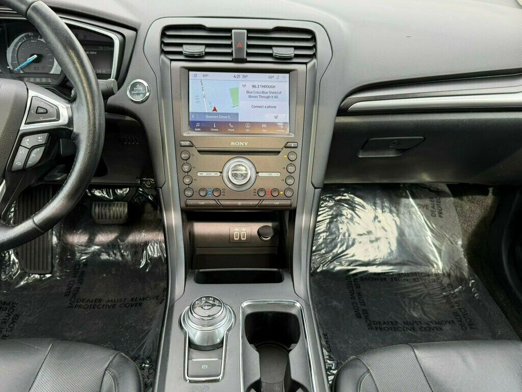2020 Ford Fusion Hybrid Titanium FWD - 23023018 - 22