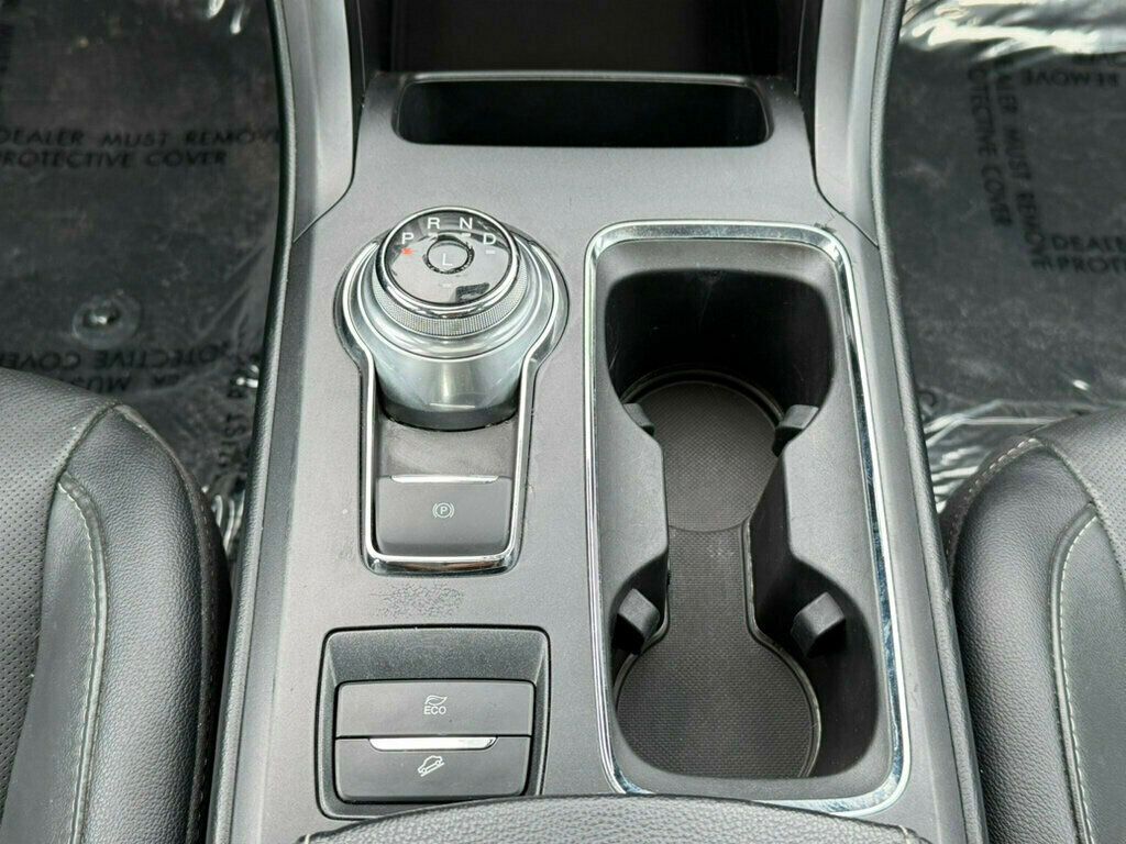 2020 Ford Fusion Hybrid Titanium FWD - 23023018 - 25